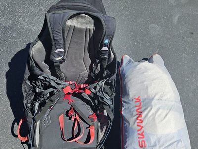 BOTH Skywalk Cumeo Lightweight XXS. 55 - 77 kg EN B Paraglider - XC,Hike-and-Fly and SMALL ICARO PARAGLIDER HARNESS
