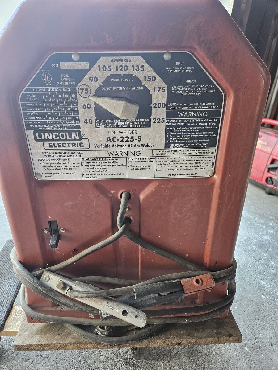 Lincoln Welder
