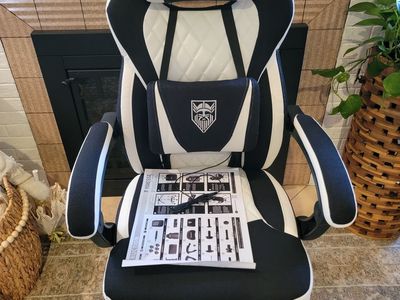 New Assembled Vonesse Ergonomic Fabric PU Leather Gaming Office Chair