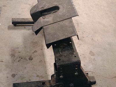 5th wheel hitch