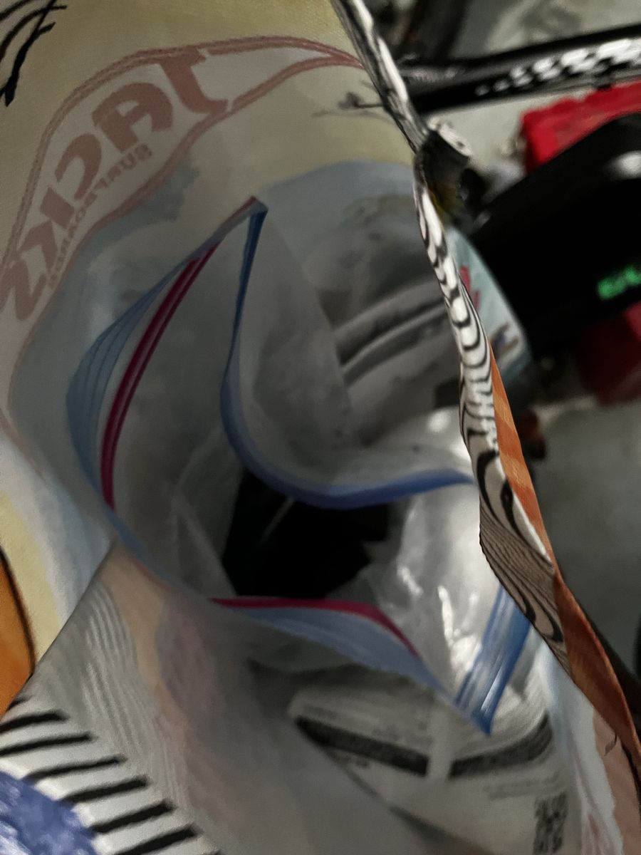 Main image 4