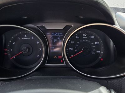 2016 Hyundai Veloster Base