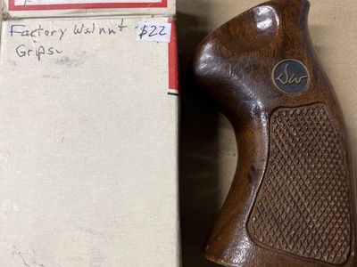 Dan Wesson DW-S A-11 Frame Factory Walnut Grips.
