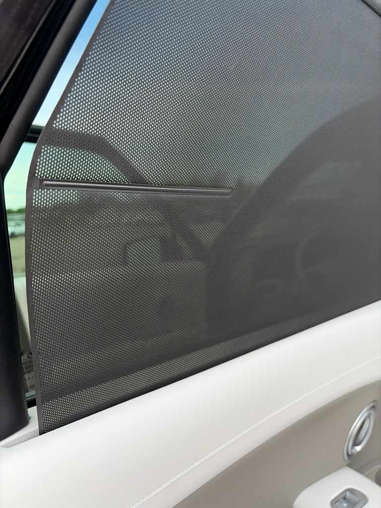 Main image 23