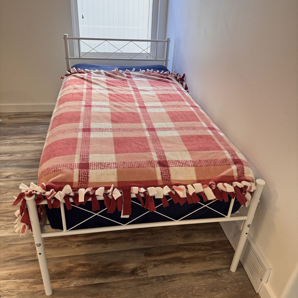 Alden Design Metal Bed Frame