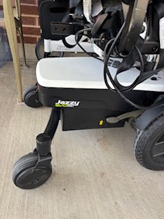 Jazzywheelchair EVO-613LI Like New!!