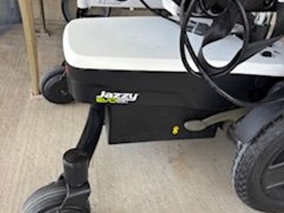 Jazzywheelchair EVO-613LI Like New!!