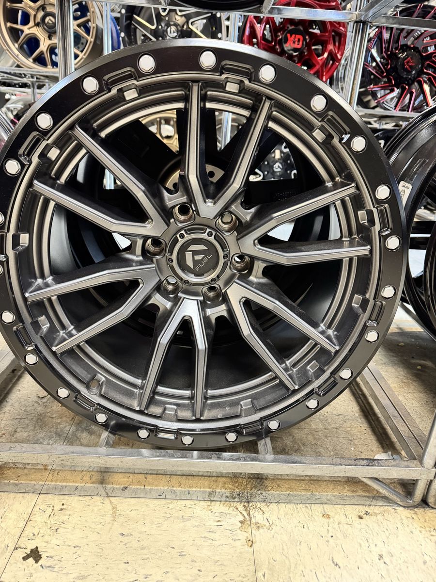 Fuel-rebel 20x10 Anthracite . Brand new set of 4 wheels.