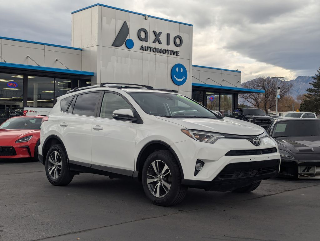 2018 Toyota RAV4 XLE