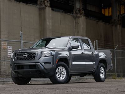 2024 Nissan Frontier SV