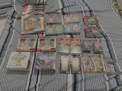 One Piece & Pokemon Cards