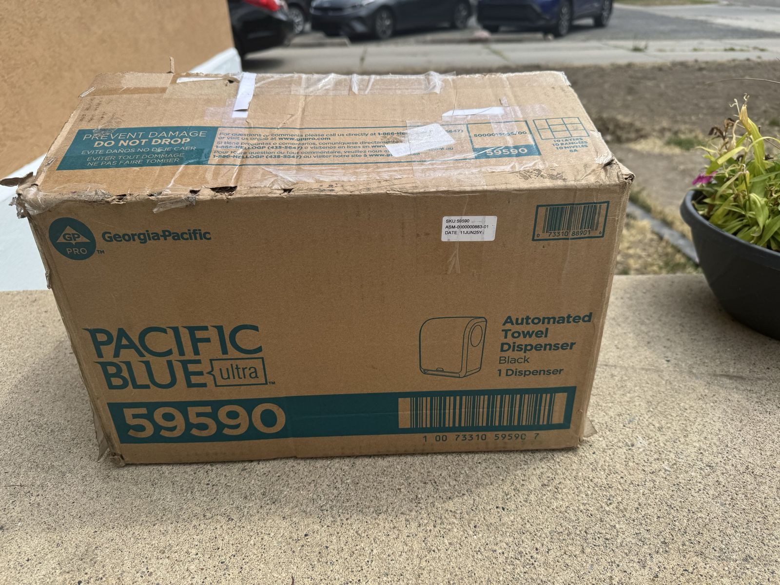 New Georgia-Pacific Pacific Blue Ultra Automated Paper Towel Dispenser  black 59590