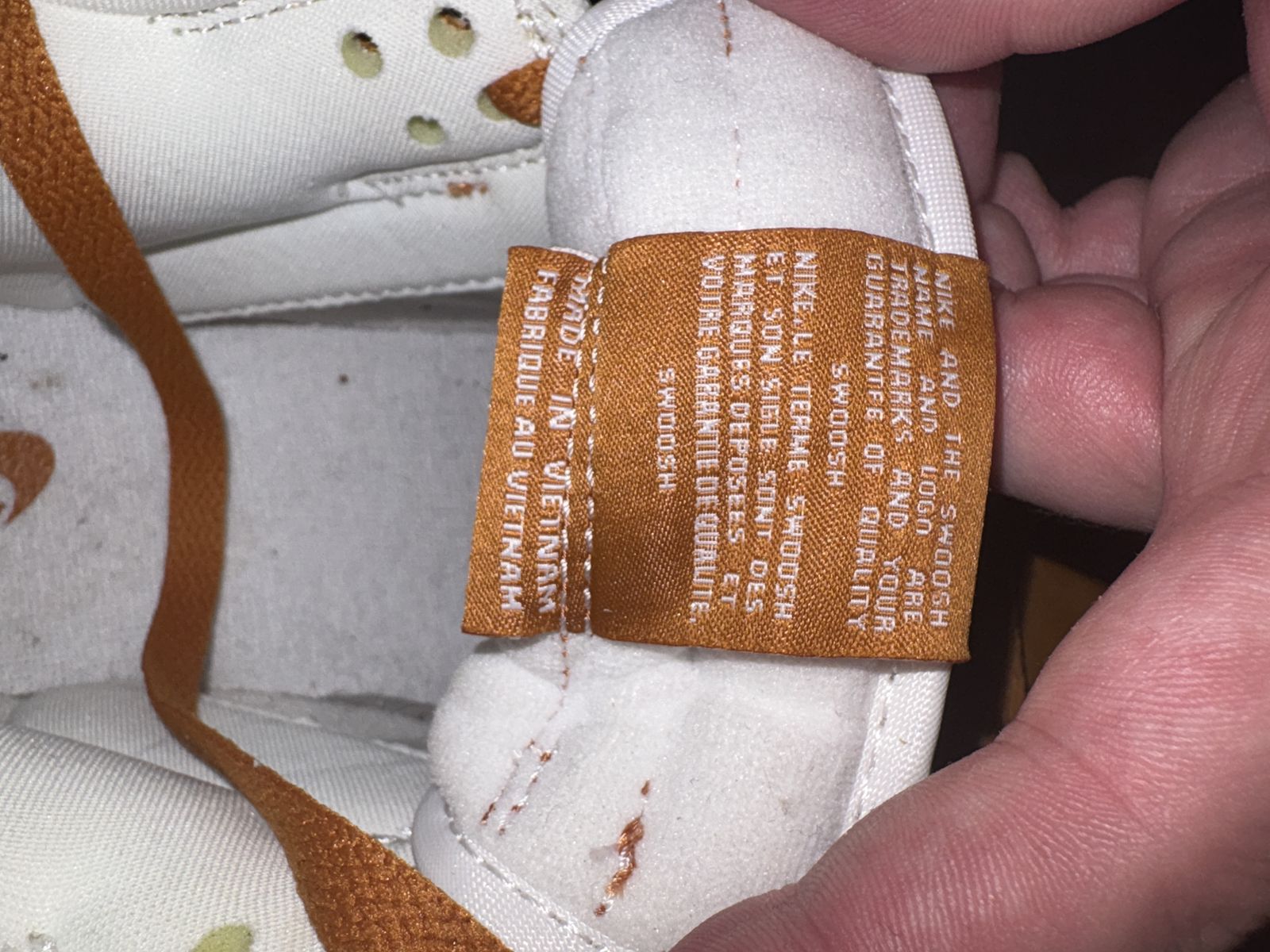 Nike shoes 