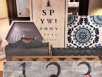 Darling home decor bundle (mirror on wall not incl