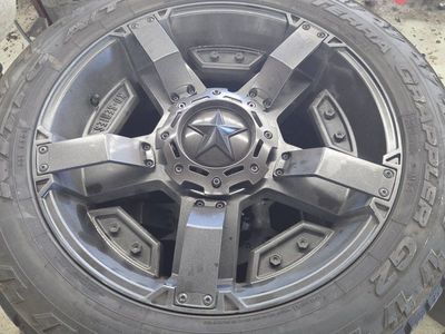 22 inch KMC Rockstar 2 with 33 inch Nittos