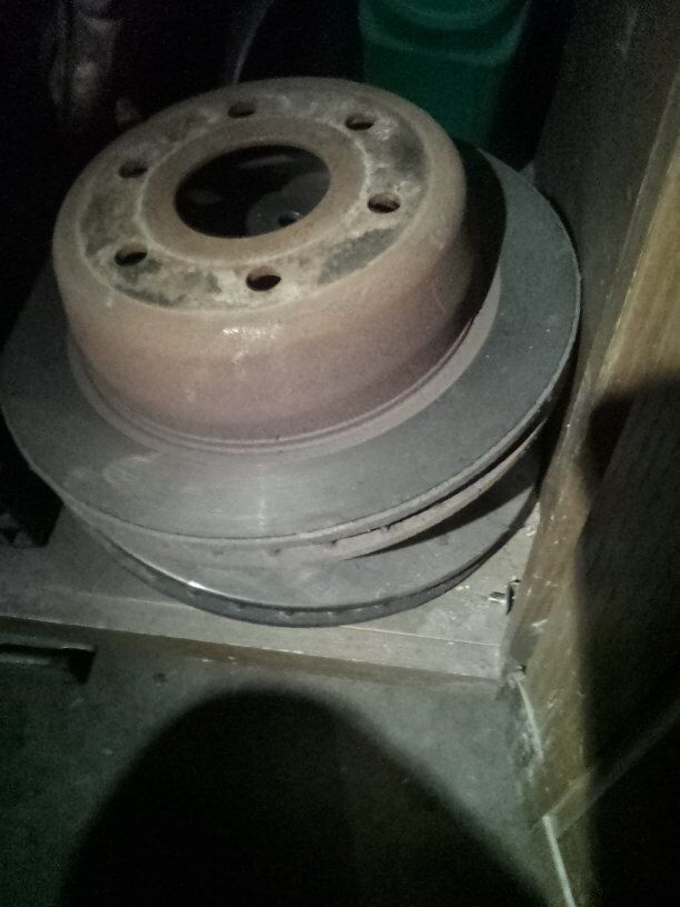 2000 thru 2007 Tahoe suburban etc rear rotors