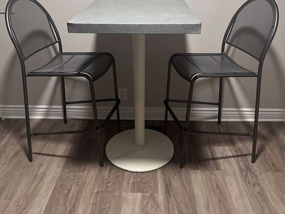 Bistro Table with 2 Metal Bar Stools
