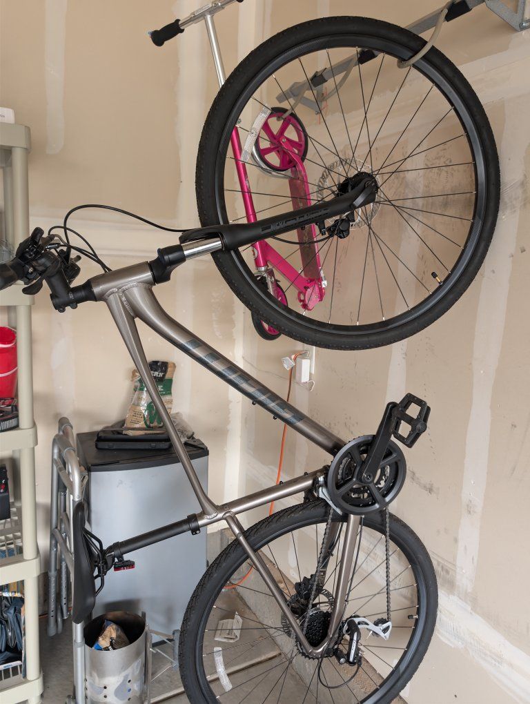 GIANT roam with disc brakes