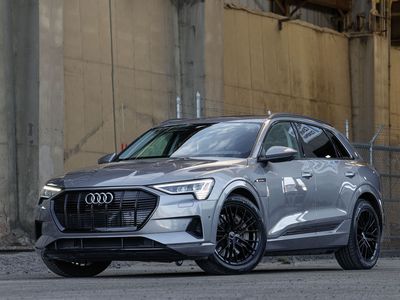 2021 Audi e-tron SUV quattro Premium
