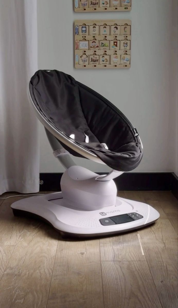 4moms mamaRoo Multi-Motion Baby Swing - Black Fabric / White Base