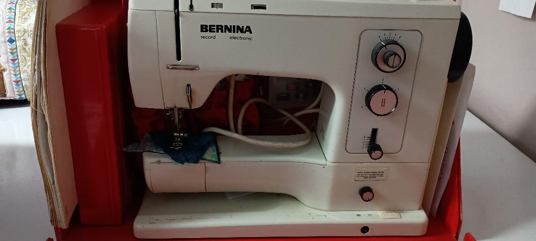 Bernina 830E Record