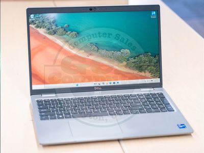 Dell Latitude 5520 i7-1185G7 512GB SSD 16GB RAM 1080P Touch Screen Windows 11 Laptop