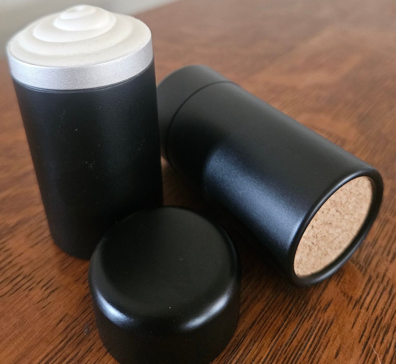 Refillable non toxic sunscreen