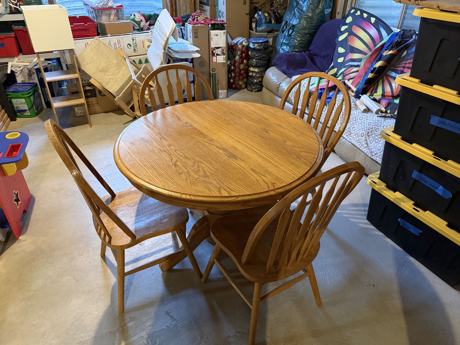 Dining table with insert and 4 chairs