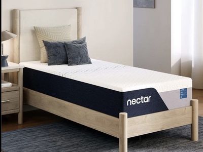 Nectar Classic 12” Twin Mattress - Medium Firm - Contouring Memory Foam - Cooling Top Layer -m