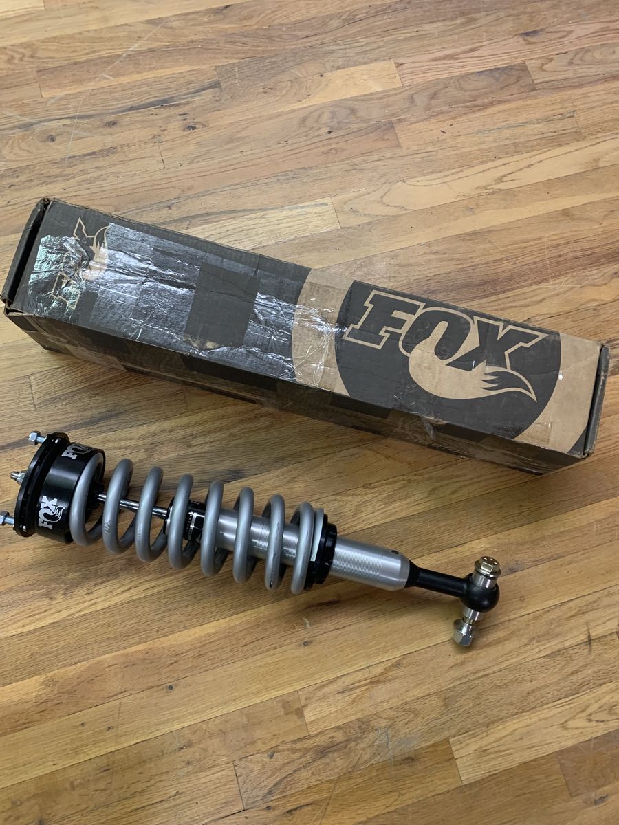 FOX Shock 2009-2013 Ford F150 4WD FOX 2.0 FRONT Adjustable Coilover F-150 F150 FOX 985-02-006