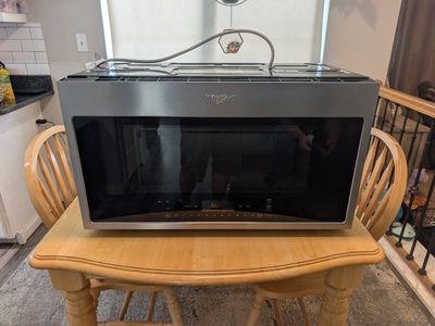 Whirlpool Over-The-Range Microwave Stainless Steel with Accessories