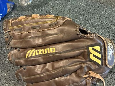 Large left handed Mizuno softball glove