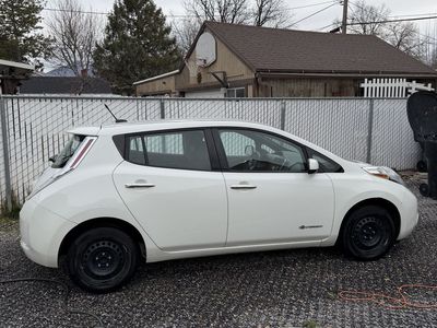 2013 NISSAN LEAF S