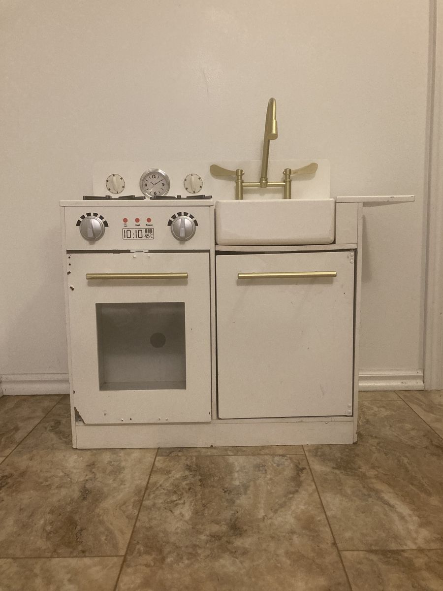 Small Wooden Kids Kitchen Playset