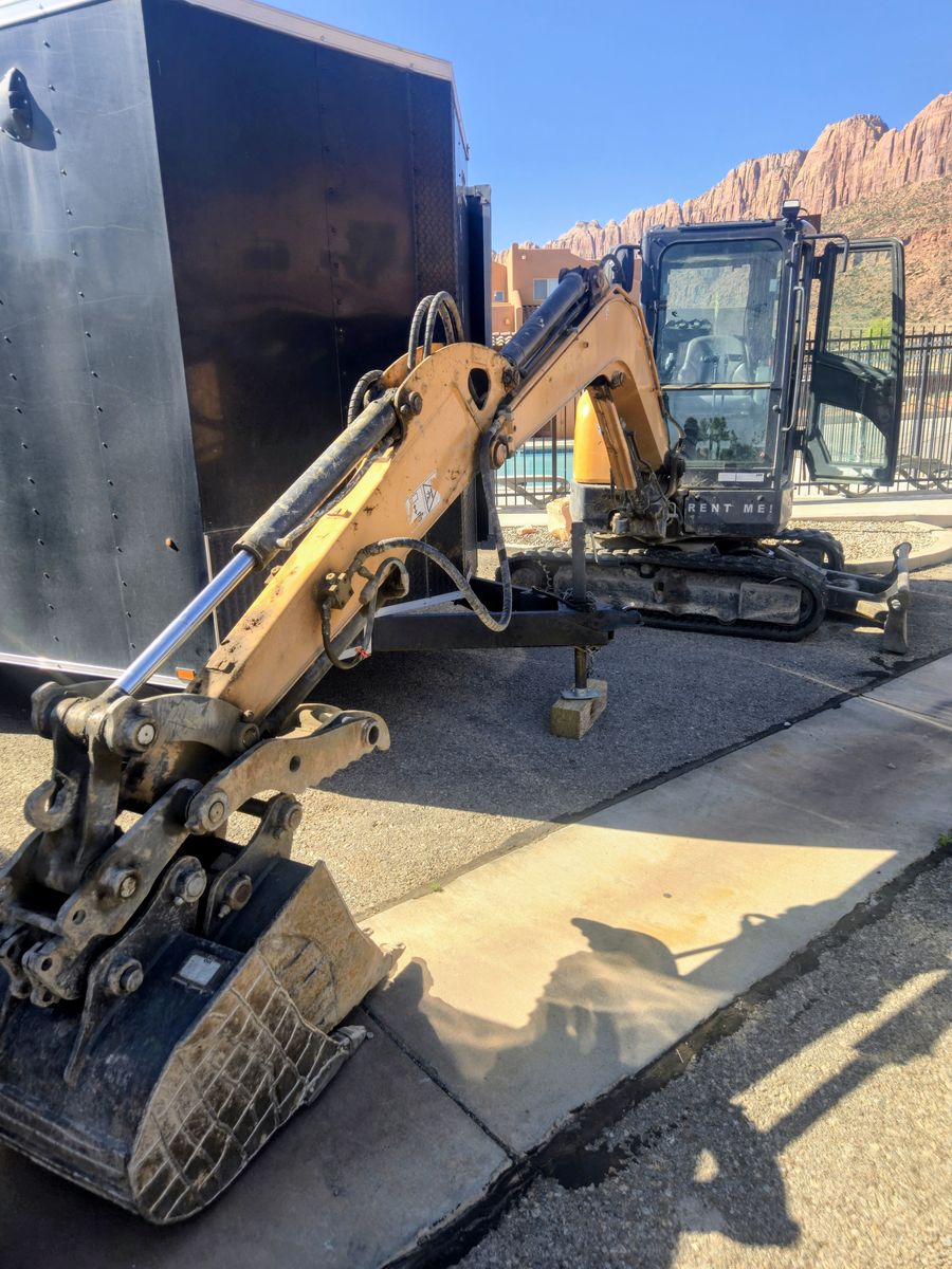 Moab ,   Case CX37 mini x excavator