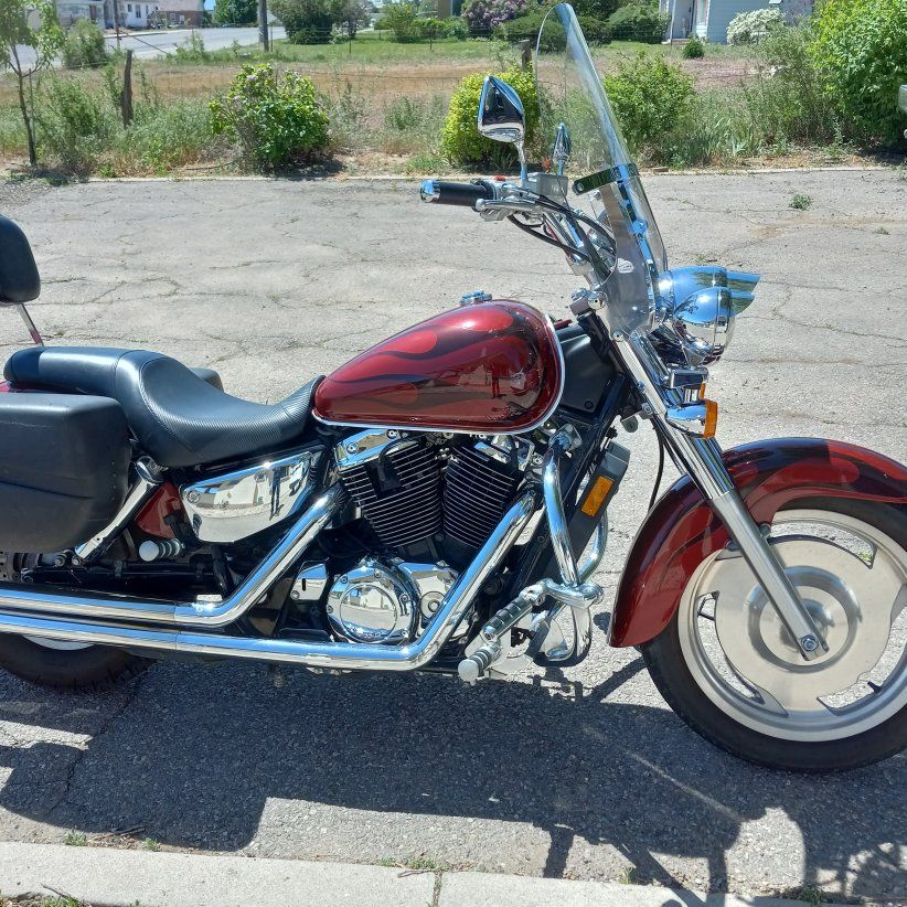 2002 honda sabre 1100