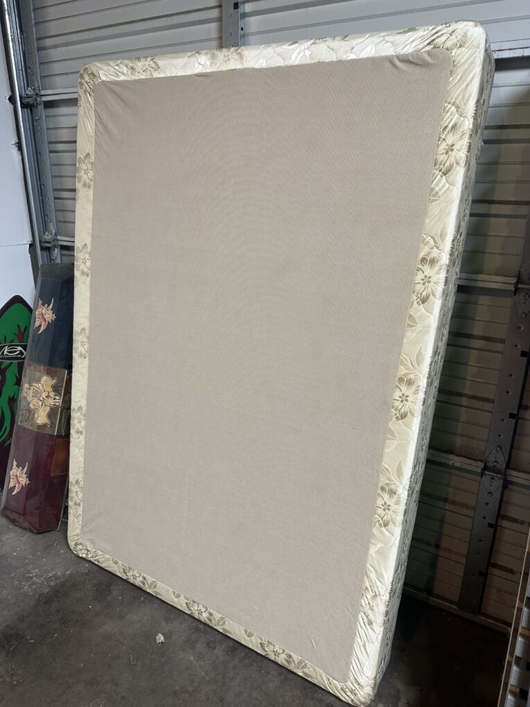 Full Size Box Spring Foundation