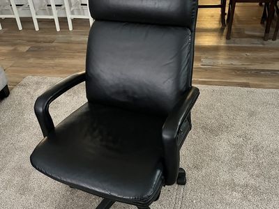 Genuine leather office chair