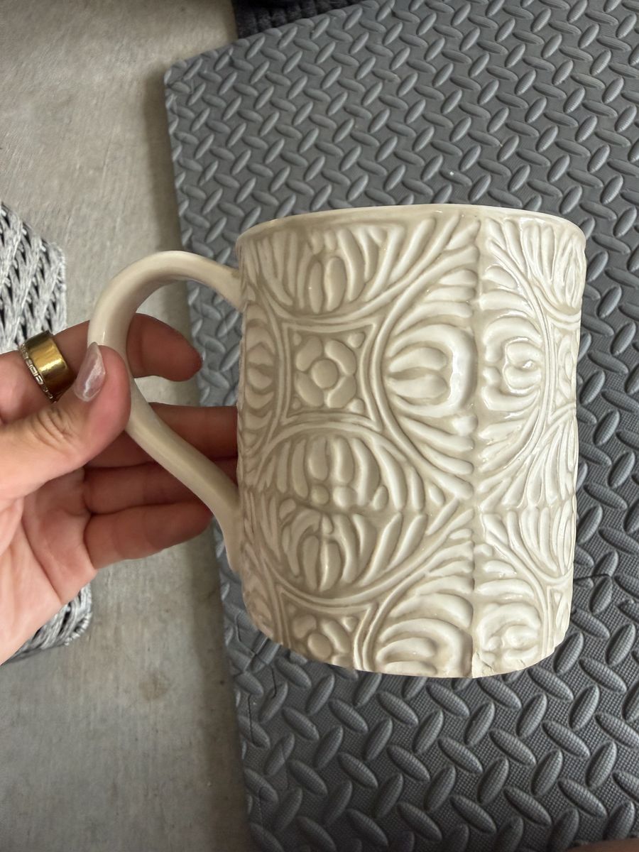 Starbucks Embossed Floral Ceramic Mug – 14 oz