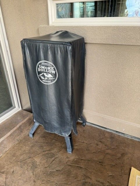 Smoke Hollow Digital Electric Smoker