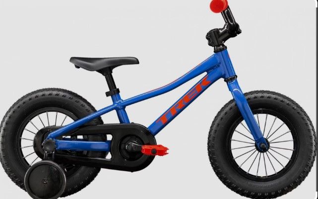 TREK Precaliber 12" Bike with Training Wheels – Like New – Ultra Purple/Blue