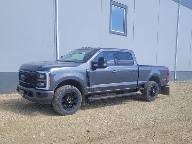 2026 Ford F-350 Super Duty Lariat