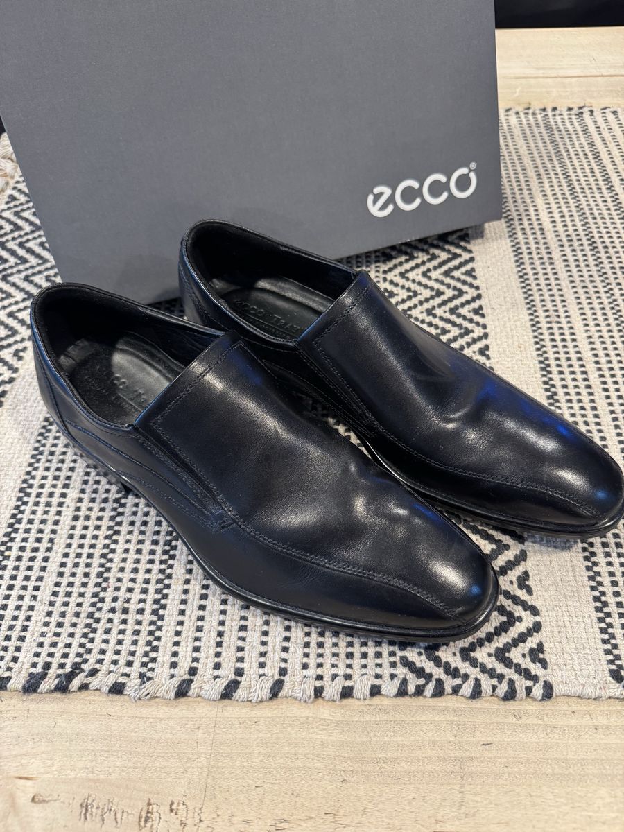 Men's ECCO Citytray Black Leather Slip on Shoes, US size 10-10.5