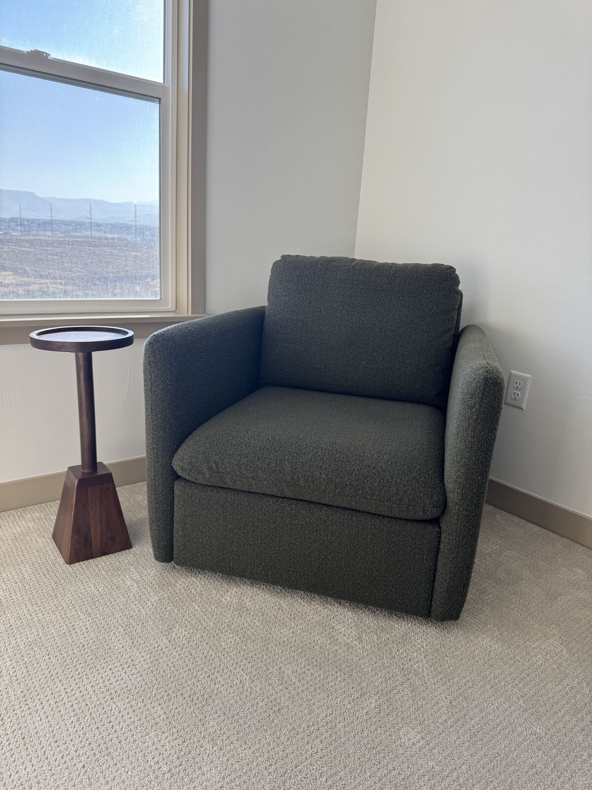 Boucle Upholstered Swivel Arm Chair