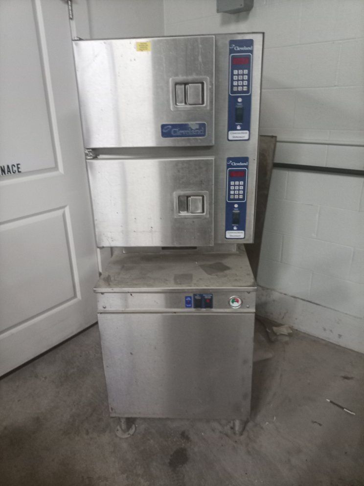 Cleveland Range LLC Commercial Convection Steamer 24CGM200