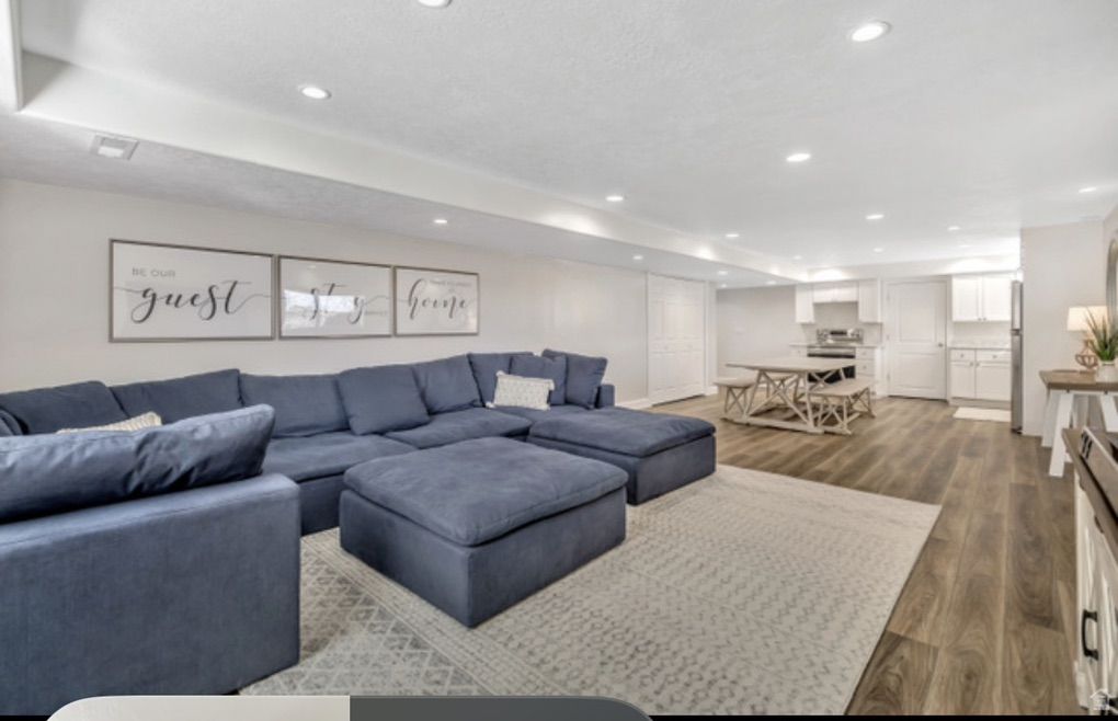 Large Area Rug with Pad 12' X 9'