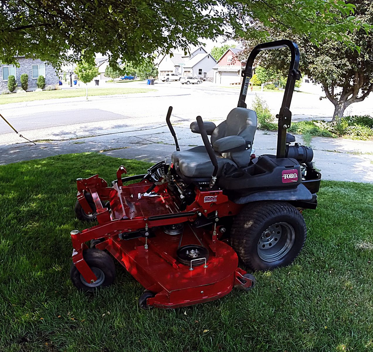 Toro Commercial Zero Turn 6000 Model