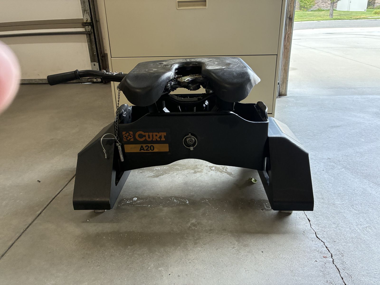 curt a20 5th wheel hitch chev puck system