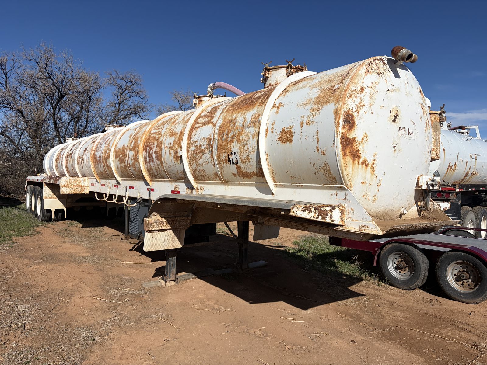 2014 Industrias Met GRI 165 BBL Fully Self-Contained Vacuum Tank Trailer