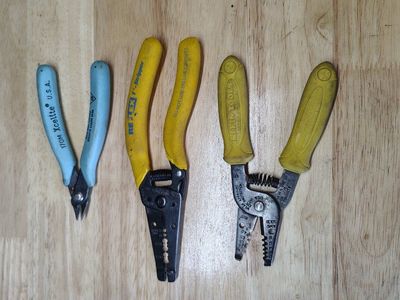 Wire Cutter/Stripper Set